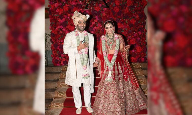 Aadar Jain और Alekha Advani ने हिंदू रीति-रिवाज से की शादी, पहला वीडियो हुआ वायरल