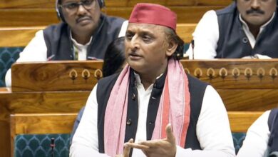 Akhilesh Yadav ने महाकुंभ भगदड़ पर योगी सरकार को घेरा, मांग की सभी दलों की बैठक बुलाने की