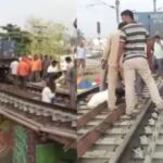 Andhra Pradesh Train Accident: भारी लोडिंग के कारण माल ट्रेन गर्डर से टकराई, रेल सेवा प्रभावित