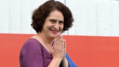 Priyanka Gandhi: प्रियंका गांधी का शहीद सैनिकों को श्रद्धांजलि! शहीदों के परिवारों को शोक संदेश दिया