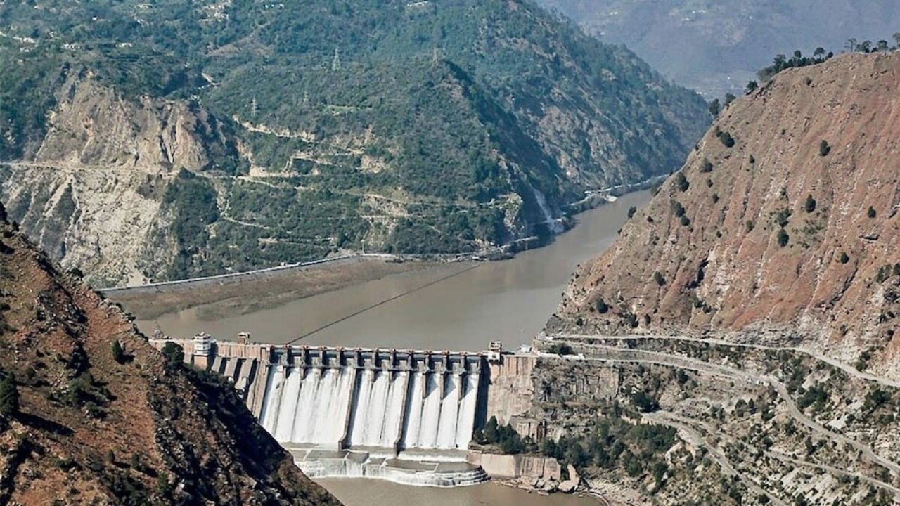 Indus Water Treaty: सिंधु जल संधि पर तनाव! पाकिस्तान ने किया अचानक संवाद का प्रस्ताव