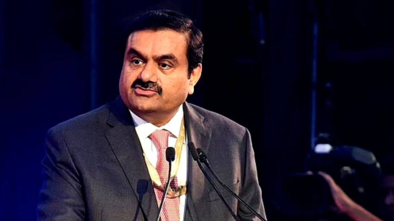 Adani Group AGM:  AGM में हुई अडानी की हुंकार, बोले- समझौता नहीं, वैश्विक मानकों से काम करेंगे