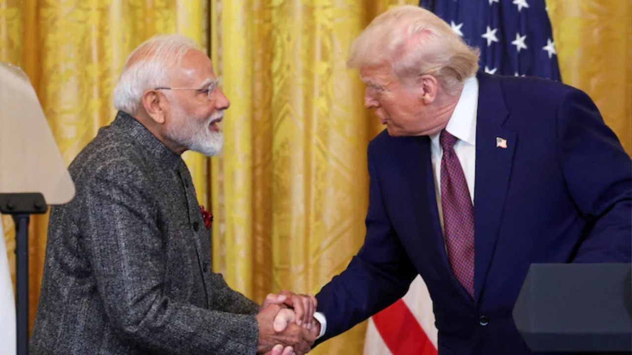 Trump Tariffs: भारत को अमेरिका से राहत! टैरिफ खतों में नाम नहीं, एक्सपोर्टर्स को बड़ी राहत