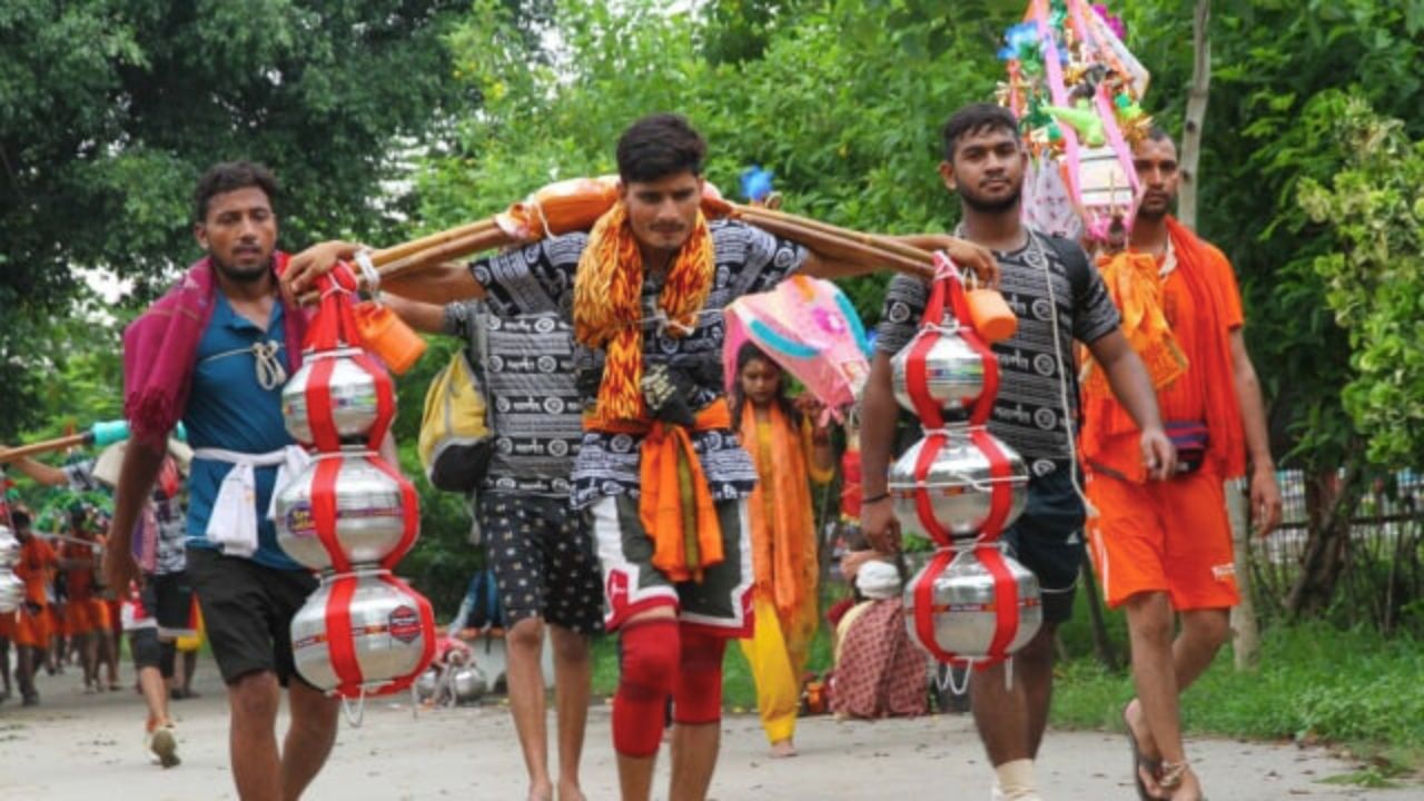 QR कोड से बदलेगा कांवड़ यात्रा का अनुभव! अब ट्रैफिक जाम नहीं करेगा परेशान