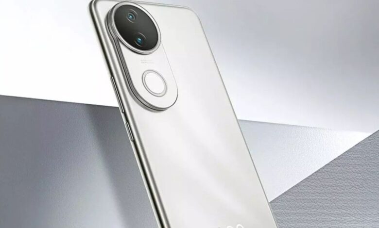 iQOO Z10R: 32MP फ्रंट कैमरा, 4K वीडियो, Dimensity 7400, 8GB RAM, जानिए लॉन्च से पहले बड़ा धमाका!
