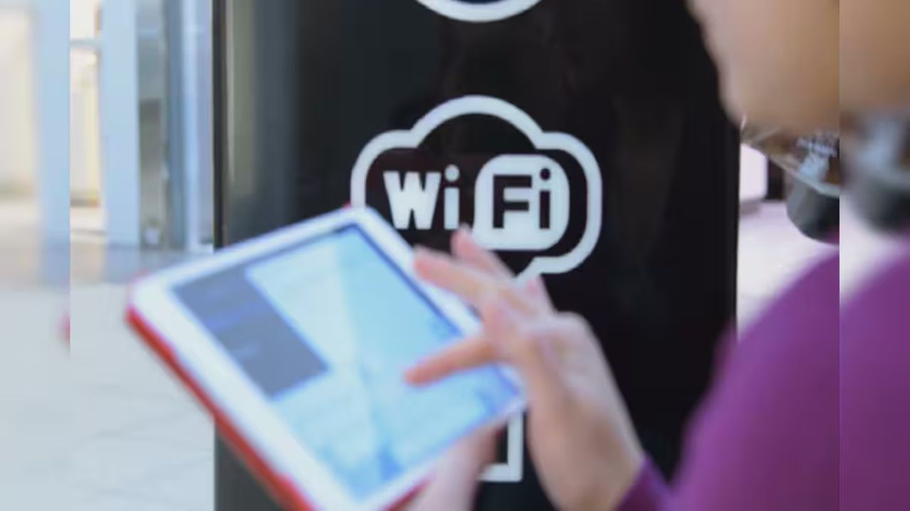 Who-Fi: कैमरा और लोकेशन तक पहुंच! आपकी हर हरकत पर नजर रखेगी नई AI वाई-फाई तकनीक