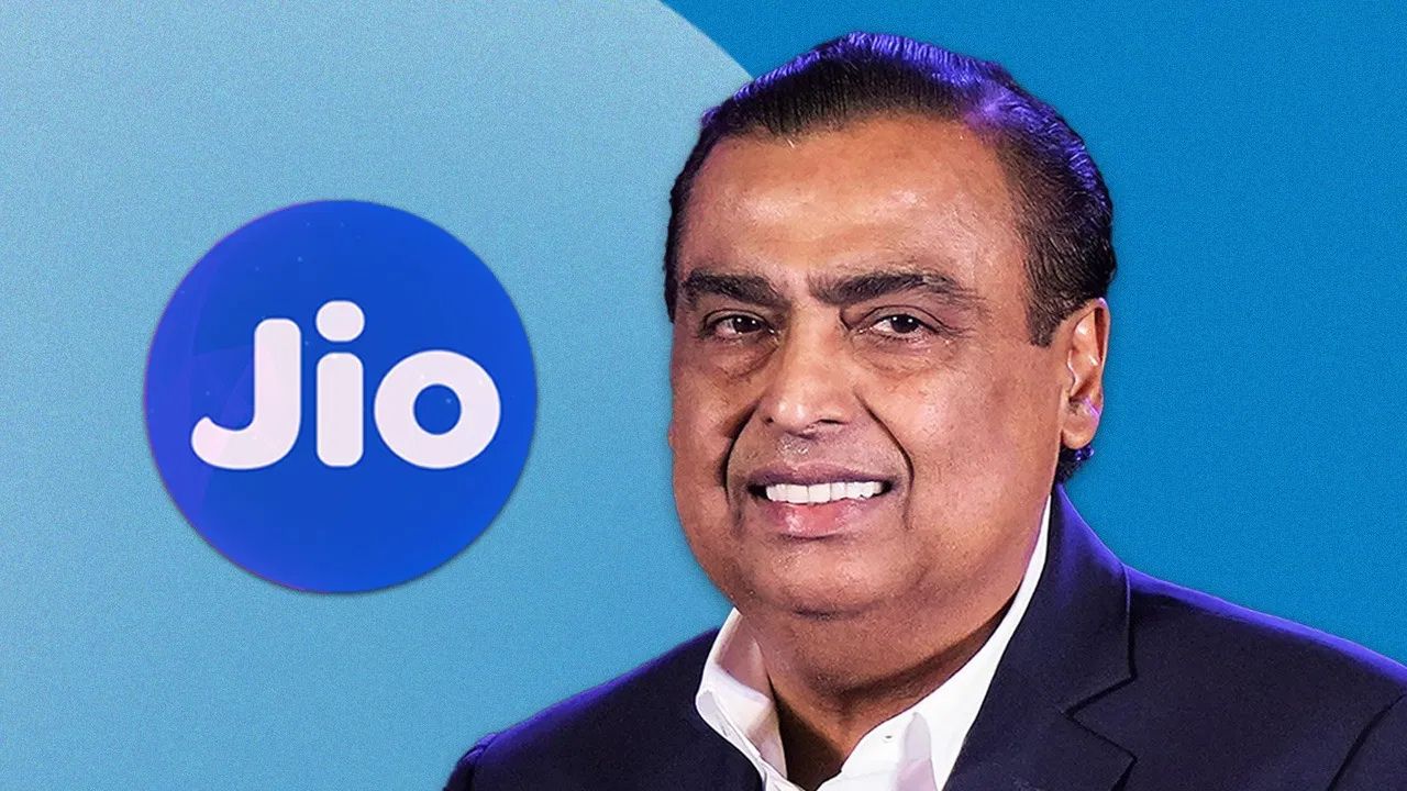 
क्या इस बार टूटेगा इंतज़ार? जियो और रिटेल के सबसे बड़े IPO का ऐलान कर सकते हैं मुकेश अंबानी, शेयर बाज़ार में मची हलचल।
