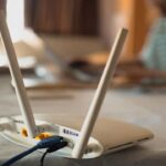 क्या रात को Wi-Fi ऑफ करने से बिल में फर्क पड़ता है? विशेषज्ञों ने दी तकनीकी जानकारी