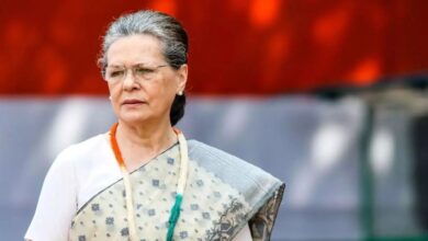 BJP का कांग्रेस पर वार, सोनिया गांधी का नाम 45 साल पहले वोटर लिस्ट में कैसे आया?