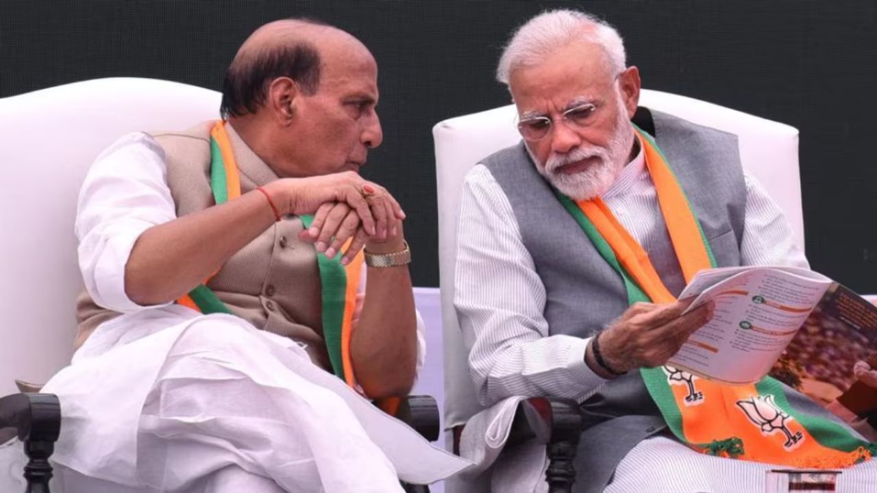 राजनाथ सिंह बोले पीएम मोदी ने लिए कई साहसिक फैसले दुनिया के नेता मांगते हैं उनके मार्गदर्शन और व्यक्तिगत संबंध