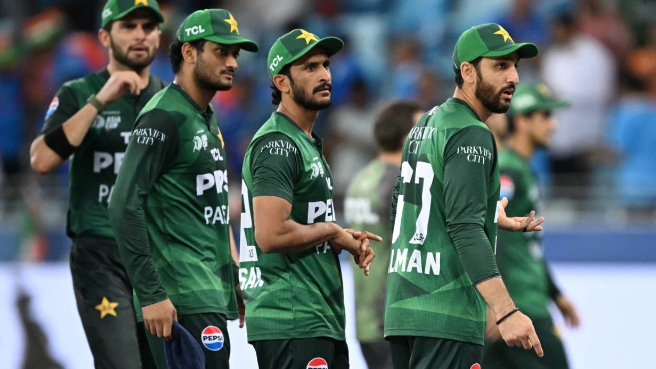 Asia Cup 2025: India ने Pakistan को हराया, टीम इंडिया ने हाथ नहीं मिलाया, PCB ने मैच रिफरी हटाने की मांग की