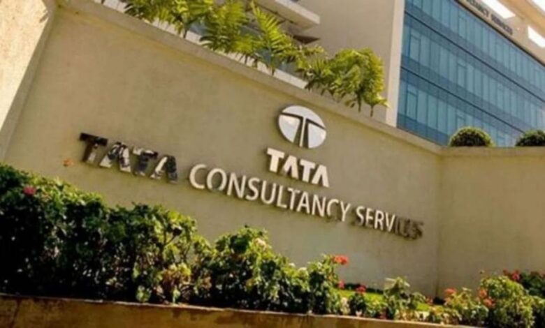 कमज़ोर डिमांड के बीच TCS का मास्टरस्ट्रोक? निवेशकों का भरोसा बढ़ाने को हो सकता है बायबैक