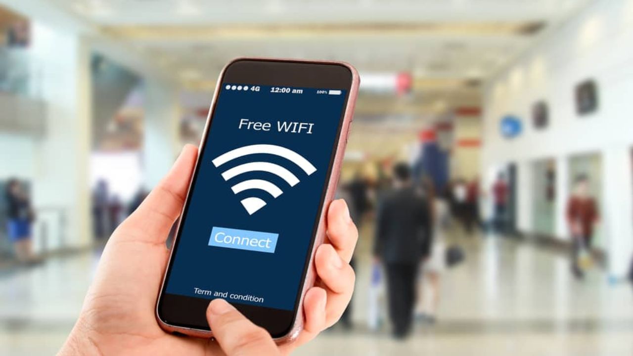 Free Public Wi-Fi का इस्तेमाल कर रहे हैं? साइबर सुरक्षा एजेंसी ने दी चेतावनी, जानिए किन खतरों से रहें सावधान