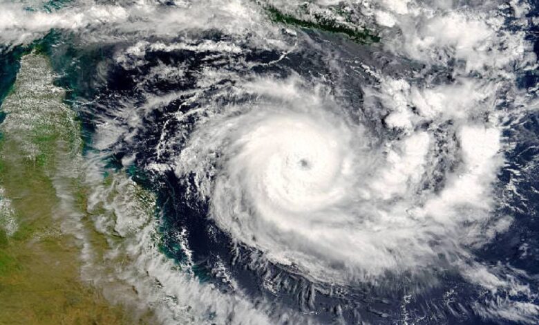 चक्रवात मोंथा की दस्तक, आज रात आंध्र तट से टकराएगा 100 किमी प्रति घंटे की रफ्तार से