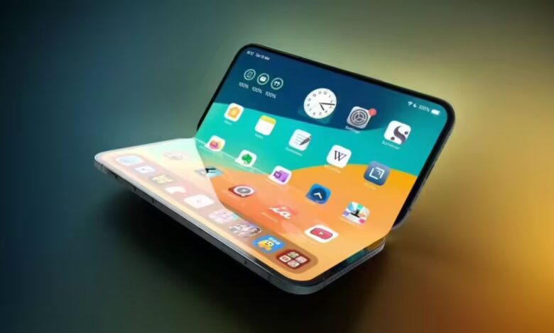 Foldable iPhone का इंतजार खत्म होगा कब? Apple अभी भी पीछे, जानिए क्यों कंपनी ने अभी तक लॉन्च नहीं किया!