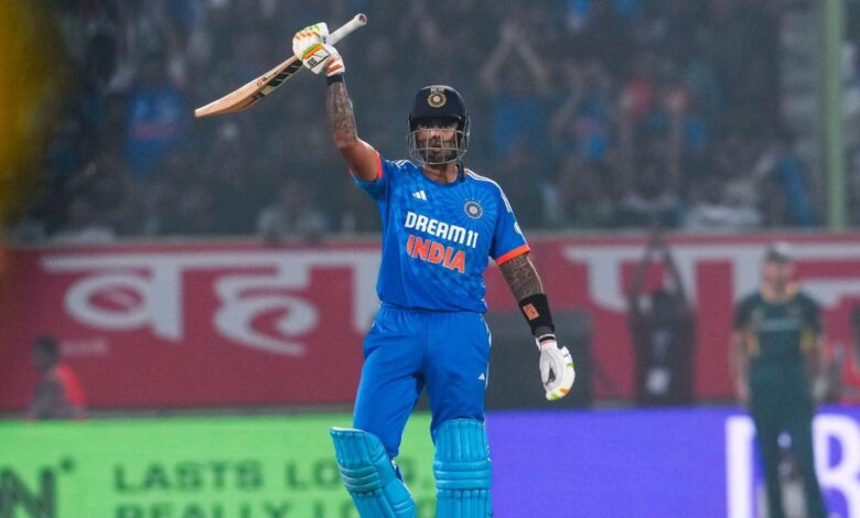 IND vs AUS: 9 ओवर में 97 रन! बारिश ने छीना भारत का जलवा, पर Surya-Gill चमके!