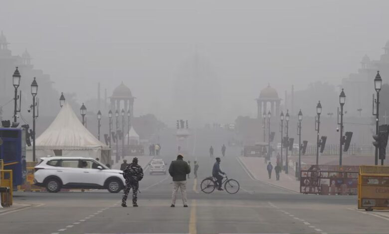 Weather Update Today: दिल्ली समेत कई शहरों में छाया कोहरे और सर्दी का कहर कब होगी बारिश जानिए आज का IMD अपडेट