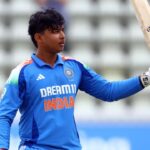 पाकिस्तान के सामने नहीं चला वैभव सूर्यवंशी का बल्ला अंडर नाइनटीन मुकाबले में पांच रन पर टूटा सपना उम्मीदें फैंस