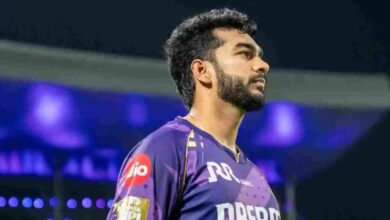 IPL 2026 ऑक्शन में वेंकटेश अय्यर की कीमत क्यों गिरी, क्या खराब फॉर्म बना वजह?