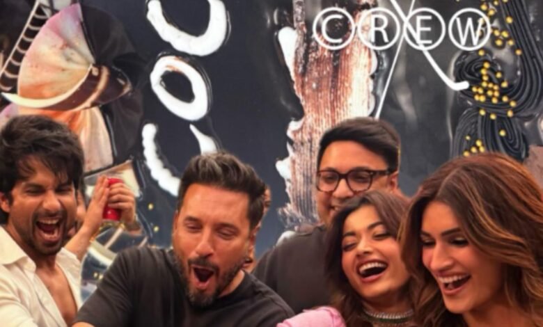 ‘Cocktail 2’ का शूट खत्म, होमी अदजानिया ने कास्ट के साथ खास तस्वीर शेयर की