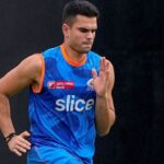 सचिन के बेटे अर्जुन ने रचा खास पल, विजय हजारे में पृथ्वी शॉ को किया आउट