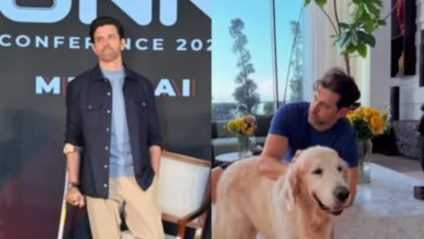 ऋतिक रोशन को बाएं पैर में अचानक दर्द, बैसाखी के सहारे चलने को मजबूर