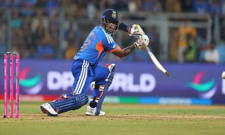 सूर्यकुमार यादव ने पार्ट-टाइम गेंदबाजों से पाकिस्तान को झटका देकर सबको चौंका दिया