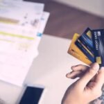 क्रेडिट कार्ड और पर्सनल लोन का बोझ कम करने के आसान और प्रभावी तरीके जानिए