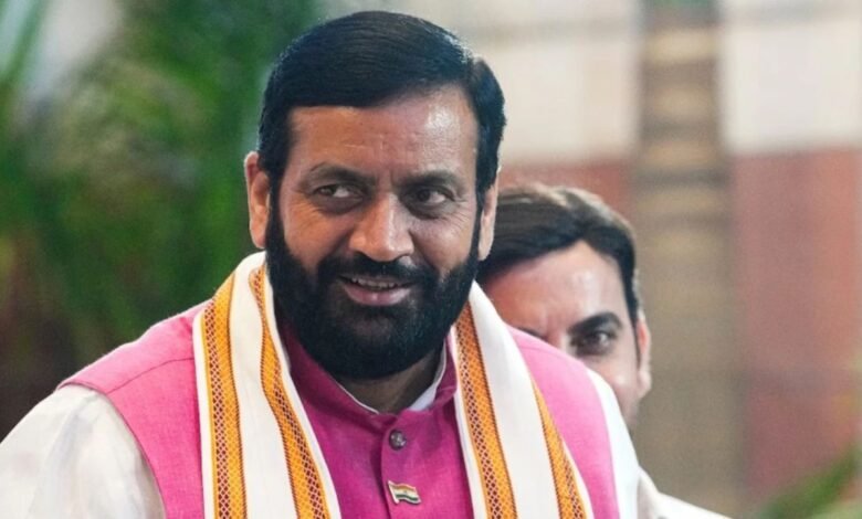 हरियाणा में बड़ा प्रशासनिक फैसला, निलंबित अधिकारी की बहाली से उठे कई सवाल