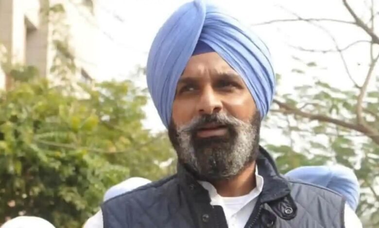 मोहाली ईडी रेड के बाद मजीठिया का बड़ा दावा, मजीठिया ने भगवंत मान सरकार पर लगाए गंभीर आरोप