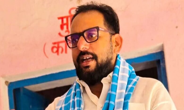 सोनू कुमार राय की जीत पर RJD कार्यालय में जश्न और सियासी बयानबाजी