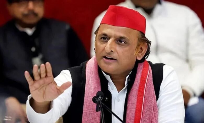 “भरोसा किस पर करें?” अखिलेश यादव ने उठाए मतदान प्रक्रिया पर गंभीर सवाल