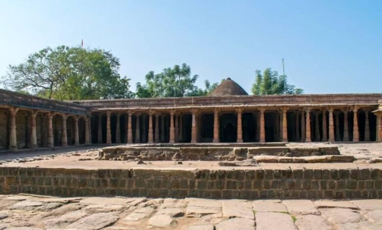 भोजशाला में एक रुपये के टिकट ने फिर भड़काया बड़ा धार्मिक और राजनीतिक विवाद