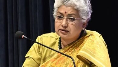 सुप्रीम कोर्ट के सवाल से मचा बवाल, क्या IAS अफसरों के बच्चों का खत्म होगा आरक्षण?