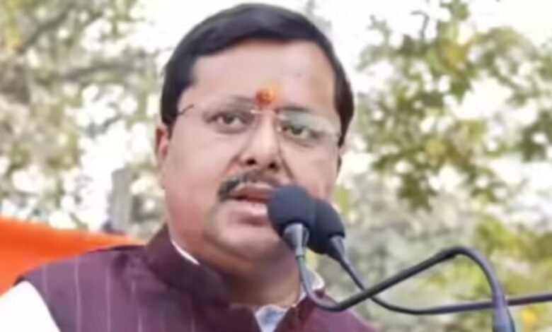 भाजपा अध्यक्ष के उत्तराखंड दौरे से राजनीतिक समीकरणों में बड़े बदलाव के संकेत
