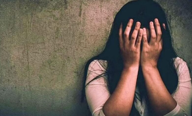 शौचालय से लौट रही महिला के साथ दरिंदगी, जांच में चौंकाने वाले तथ्य