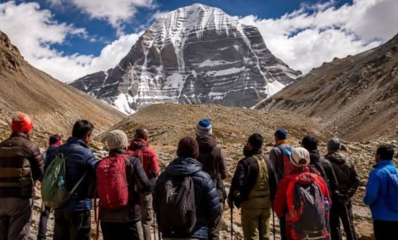 कैलाश मानसरोवर यात्रा में अटके 52 भारतीय, विदेश मंत्रालय ने जारी की अहम एडवाइजरी