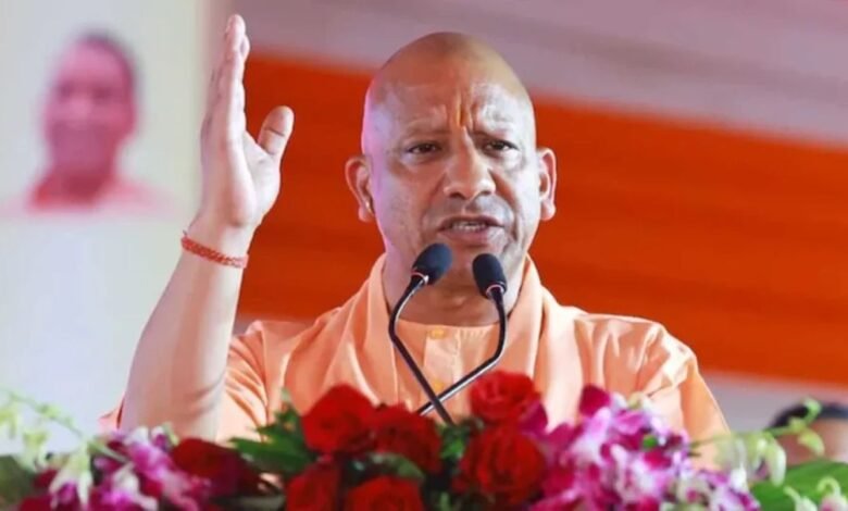 योगी आदित्यनाथ का कांग्रेस-सपा पर हमला, बोले- नकल माफिया को मिट्टी में मिला देंगे