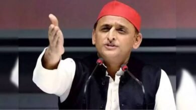 UP चुनाव 2027 से पहले सपा में घमासान, आनंद भदौरिया के बयान से बढ़ी हलचल