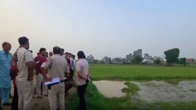 दिल्ली के अलीपुर में दर्दनाक हादसा, पानी से भरे गड्ढे में डूबकर दो मासूम बच्चों की मौत