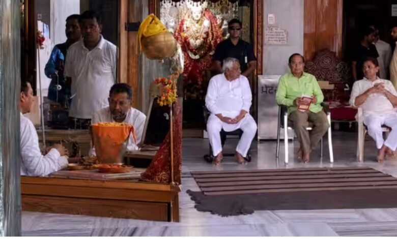 जन्मदिन पर मंदिर पहुंचे निशांत कुमार, पहली बार विधान परिषद में संभाली जिम्मेदारी