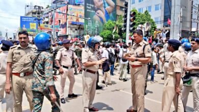 दिल्ली पुलिस ने रद्द की सभी कर्मियों की छुट्टियां, छात्र आंदोलन के बीच हाई अलर्ट
