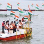 भोपाल के बोट क्लब पर गूंजा ‘मेरा रंग दे बसंती चोला’, पानी के बीच लहराया तिरंगा
