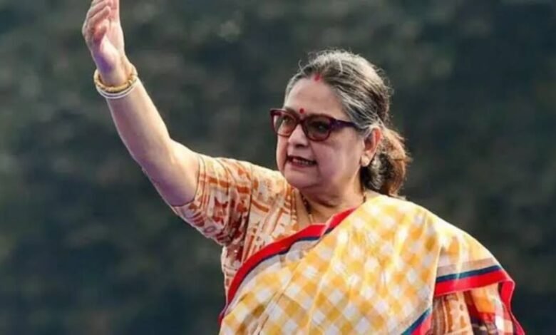 PM मोदी से सायोनी घोष की पहली मुलाकात, कांथा कढ़ाई ने खींचा ध्यान