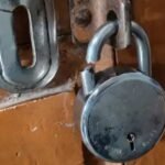 गहरी नींद में सोता रहा परिवार, चोरों ने दो घरों को बनाया निशाना