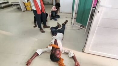 सीतामढ़ी में कोचिंग से लौटते ही 3 छात्राओं की बिगड़ी तबीयत, 2 की मौत