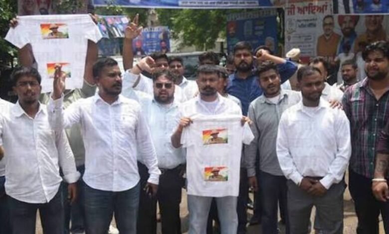 लुधियाना में कांग्रेस मंच पर हंगामा, भूपेश बघेल के खिलाफ विरोध