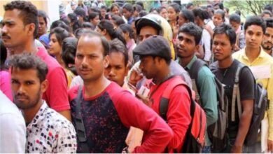 बिहार में रोजगार मिला, लेकिन नौकरी के लिए दिल्ली-गुजरात जाना होगा