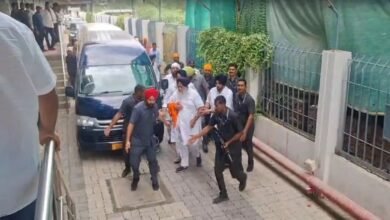 नांदेड़ में सुखबीर सिंह बादल पर कृपाण से हमला, अस्पताल में भर्ती; पुलिस ने आरोपी को हिरासत में लिया