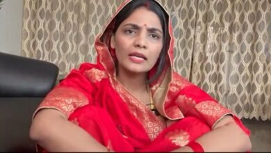 नेहा सिंह राठौर के खिलाफ छत्तीसगढ़ में FIR, BJP नेताओं पर पोस्ट को लेकर फिर विवादों में भोजपुरी गायिका